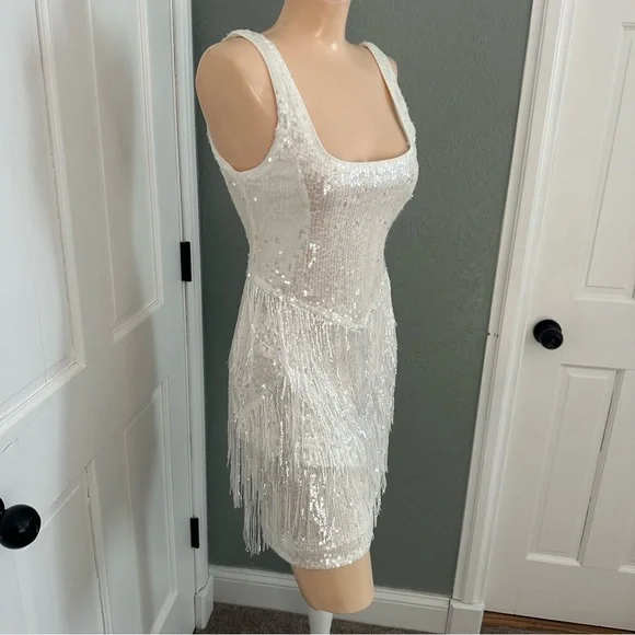 LULU’S LIMELIGHT LOVE SEQUIN FRINGE BODYCON MINI DRESS - Picture 6 of 14